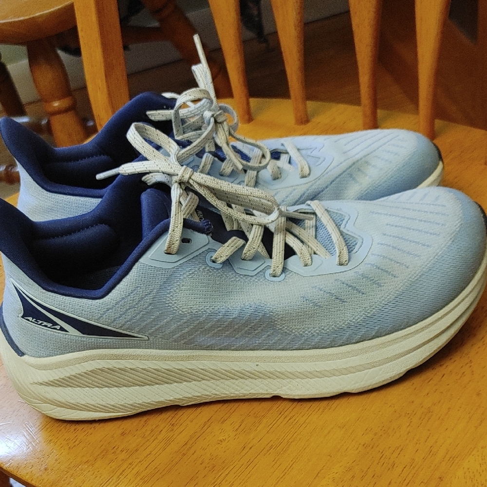 Altra Experience Form Running Shoes